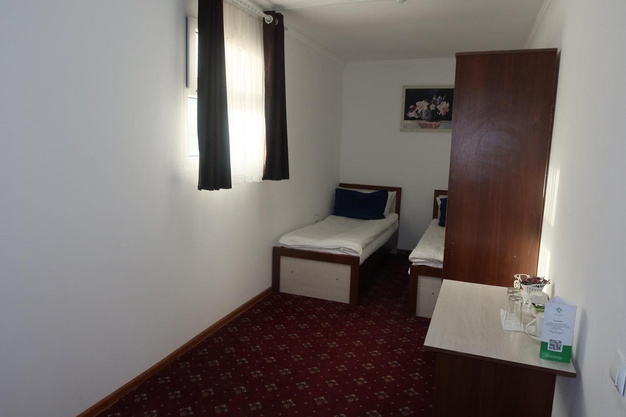 Hotel Sultan Kyzyl-Kia Zimmer foto
